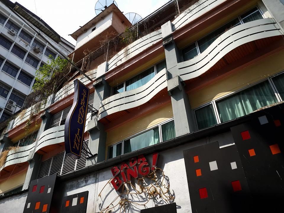 Strand Inn Hotel Банкок Екстериор снимка